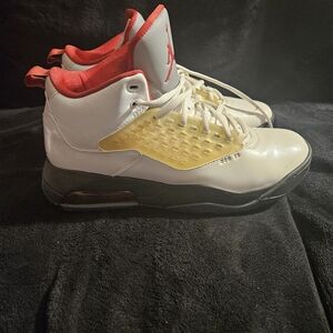 Mens Jordan's size 10.5